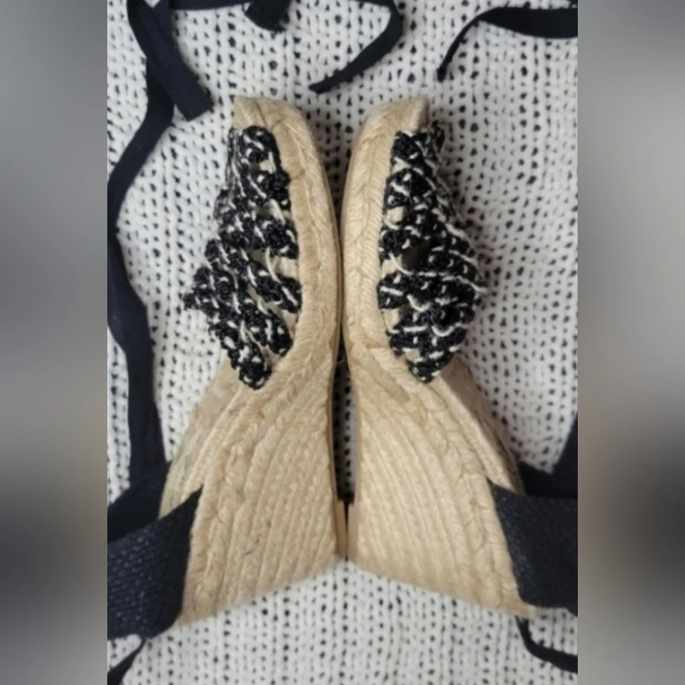 Free People Wedge Sandals Size 38